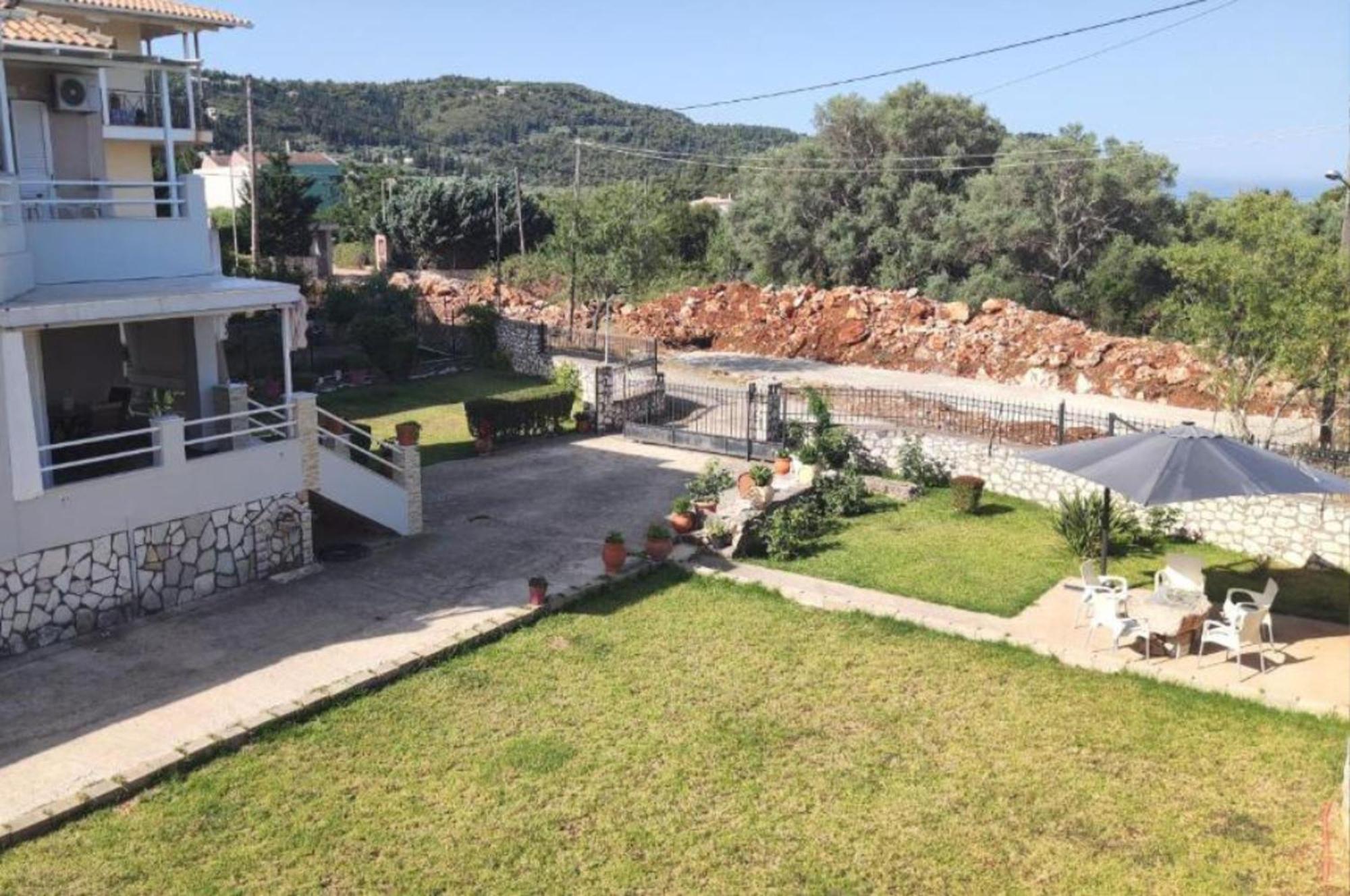 Villa Marina Tsoukaládhes 外观 照片